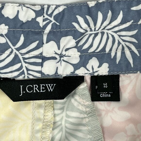 J. Crew Hawaiian Floral Multicolor Patchwork Board Swim Shorts Men’s 32 - Picture 7 of 10